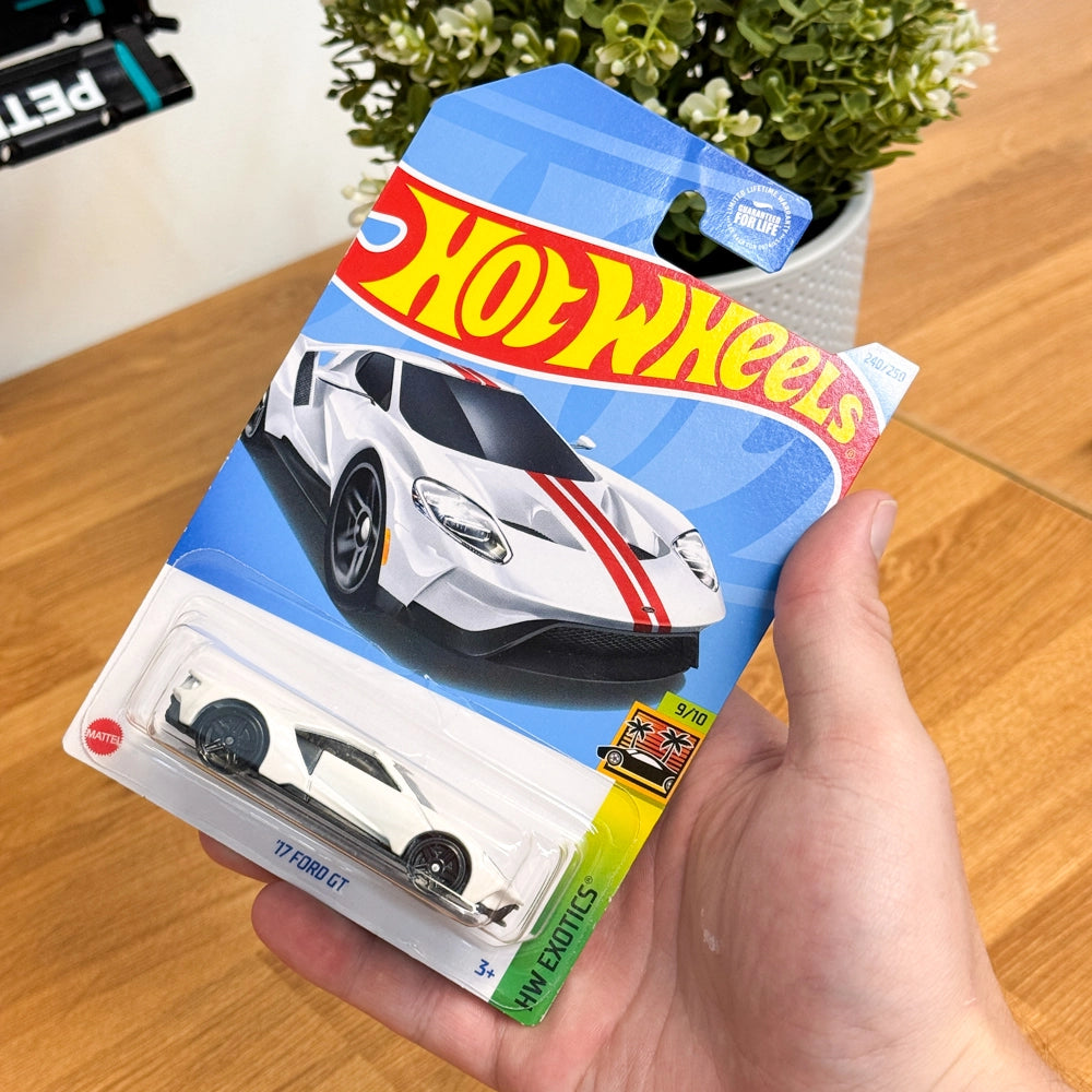 Hot Wheels 17 Ford GT blauw VS |